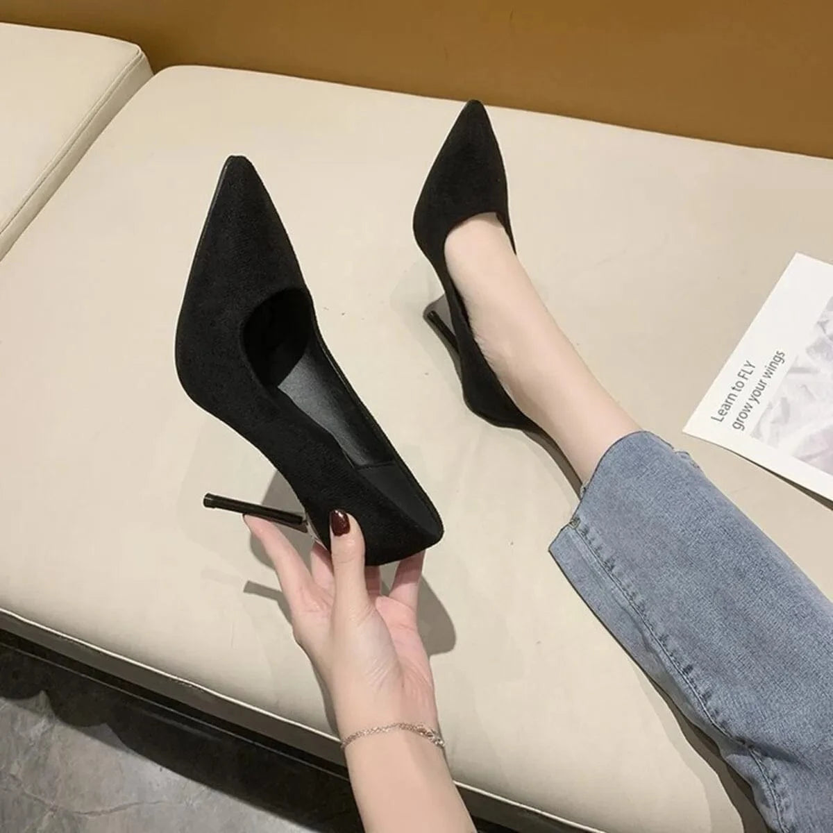Point Toe Stiletto Pumps - Fashorio