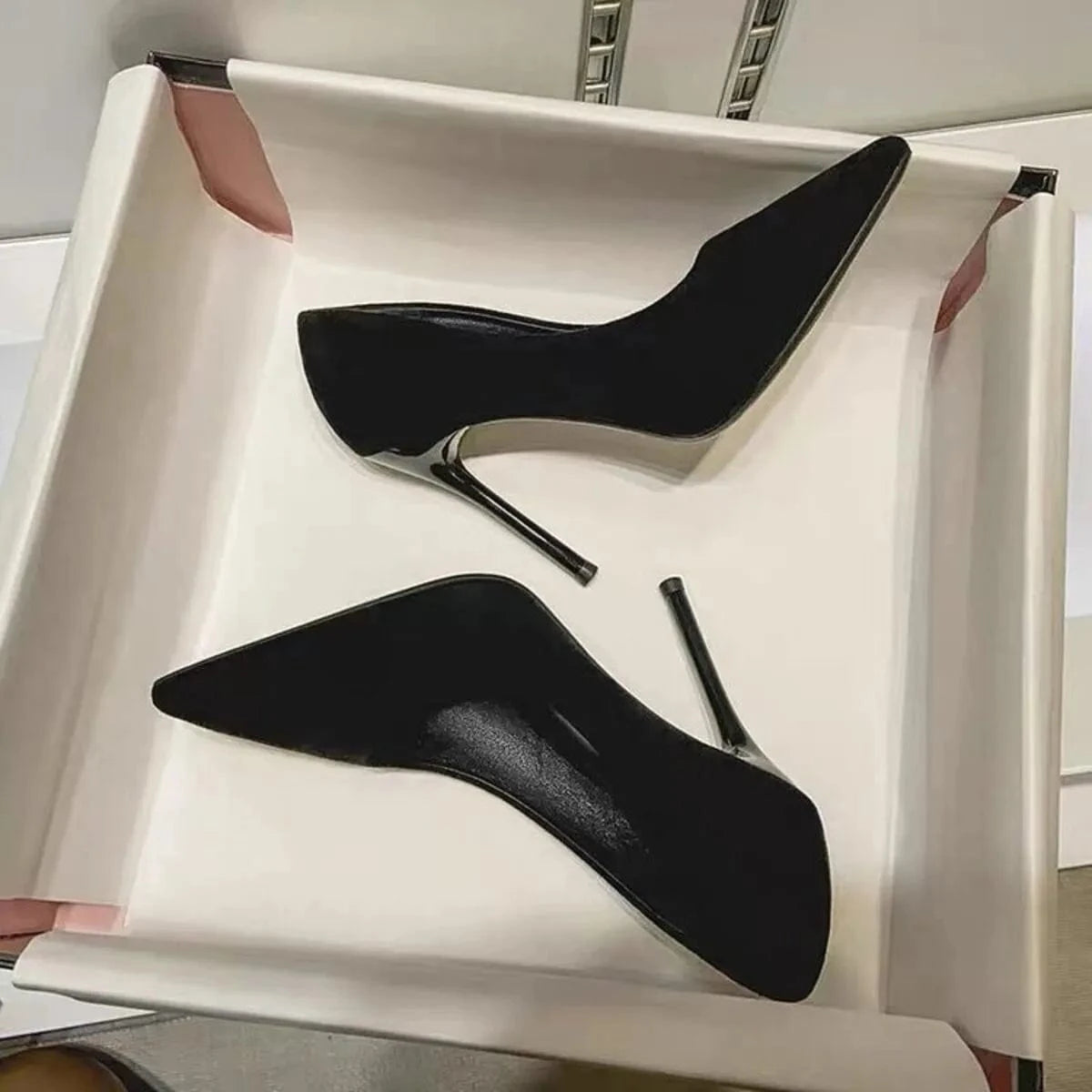 Point Toe Stiletto Pumps - Fashorio