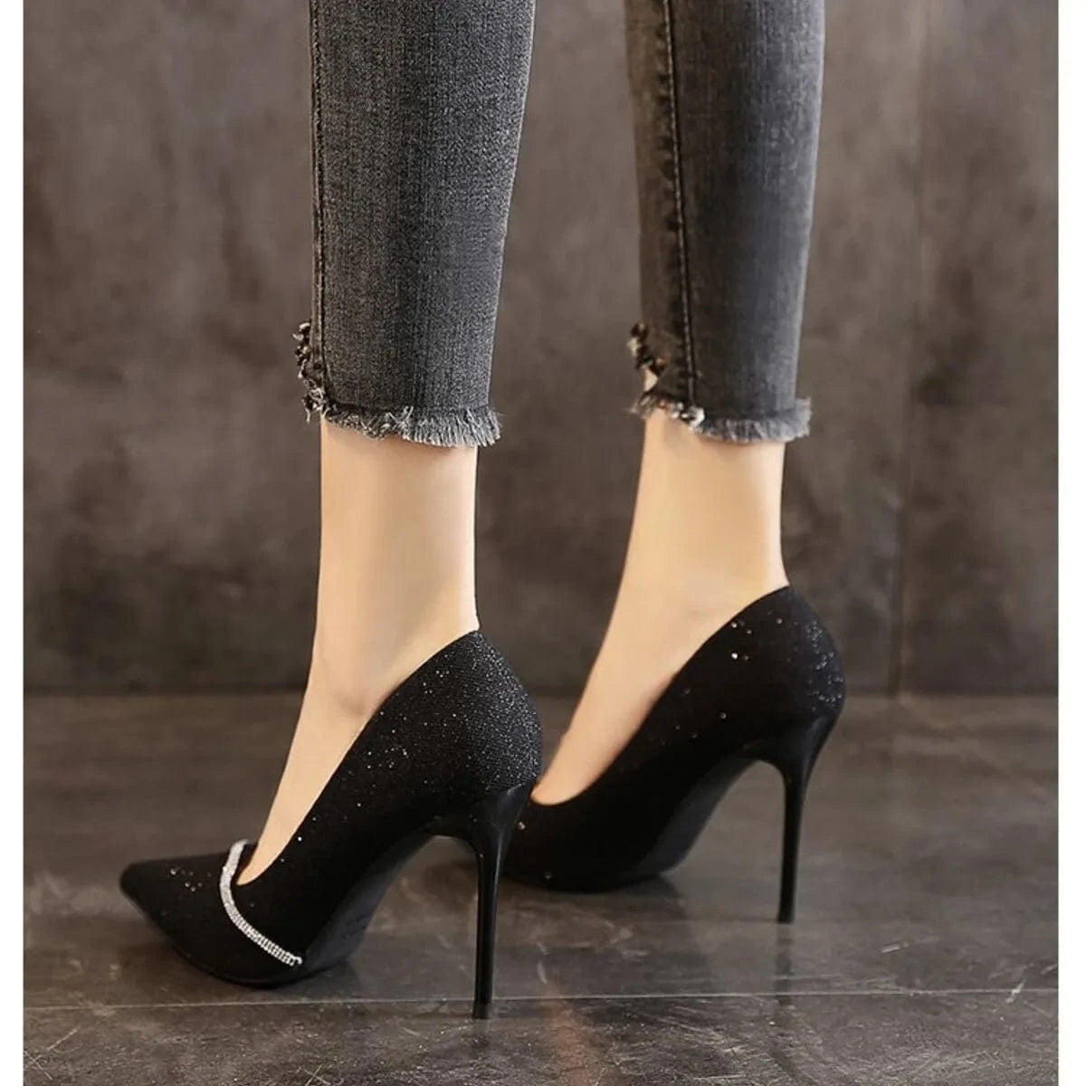 Point Toe Stiletto Pumps - Fashorio