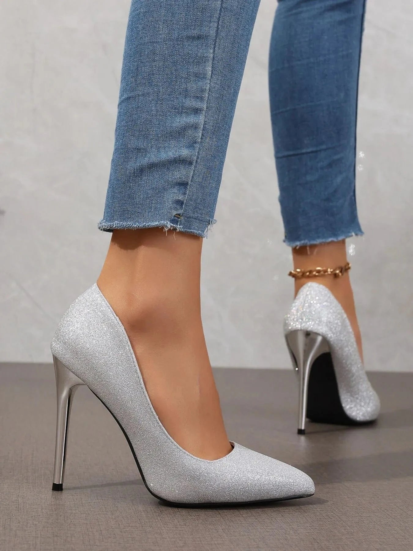 Point Toe Stiletto Pumps - Fashorio