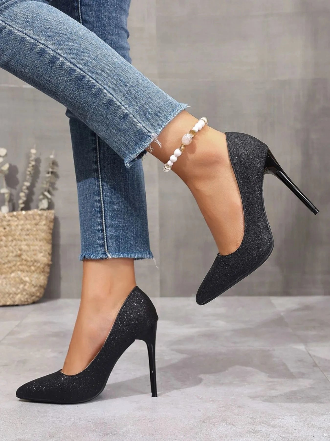 Point Toe Stiletto Pumps - Fashorio