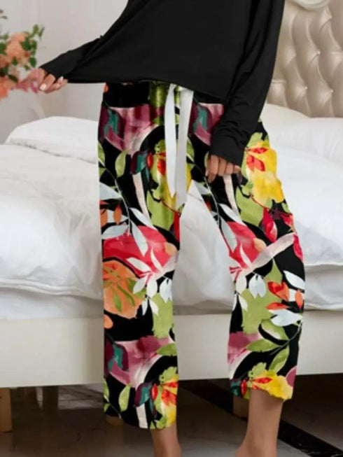 Fashorio Round Neck Top and Printed Pants Lounge Set