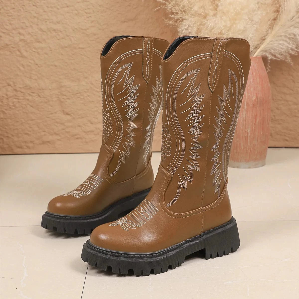 Round Toe Block Heels Boots - Fashorio