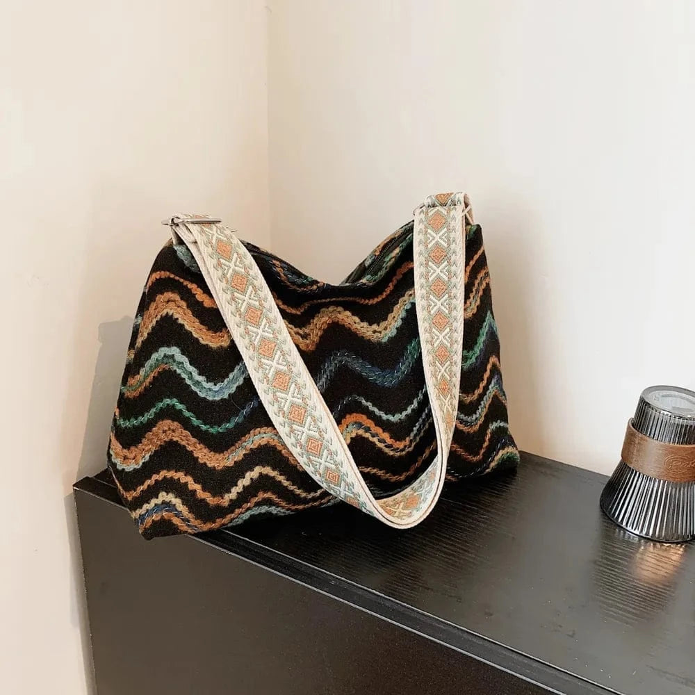 Adjustable Strap Medium Shoulder Bag - Fashorio
