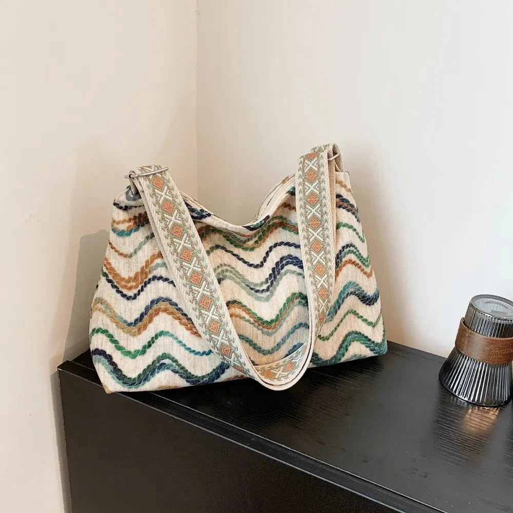 Adjustable Strap Medium Shoulder Bag - Fashorio