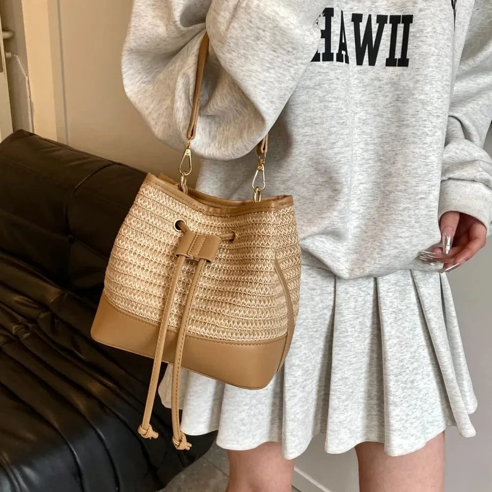 Straw Braided Shoulder Bag - Fashorio