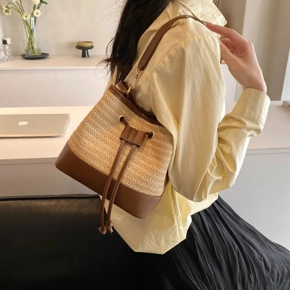 Straw Braided Shoulder Bag - Fashorio