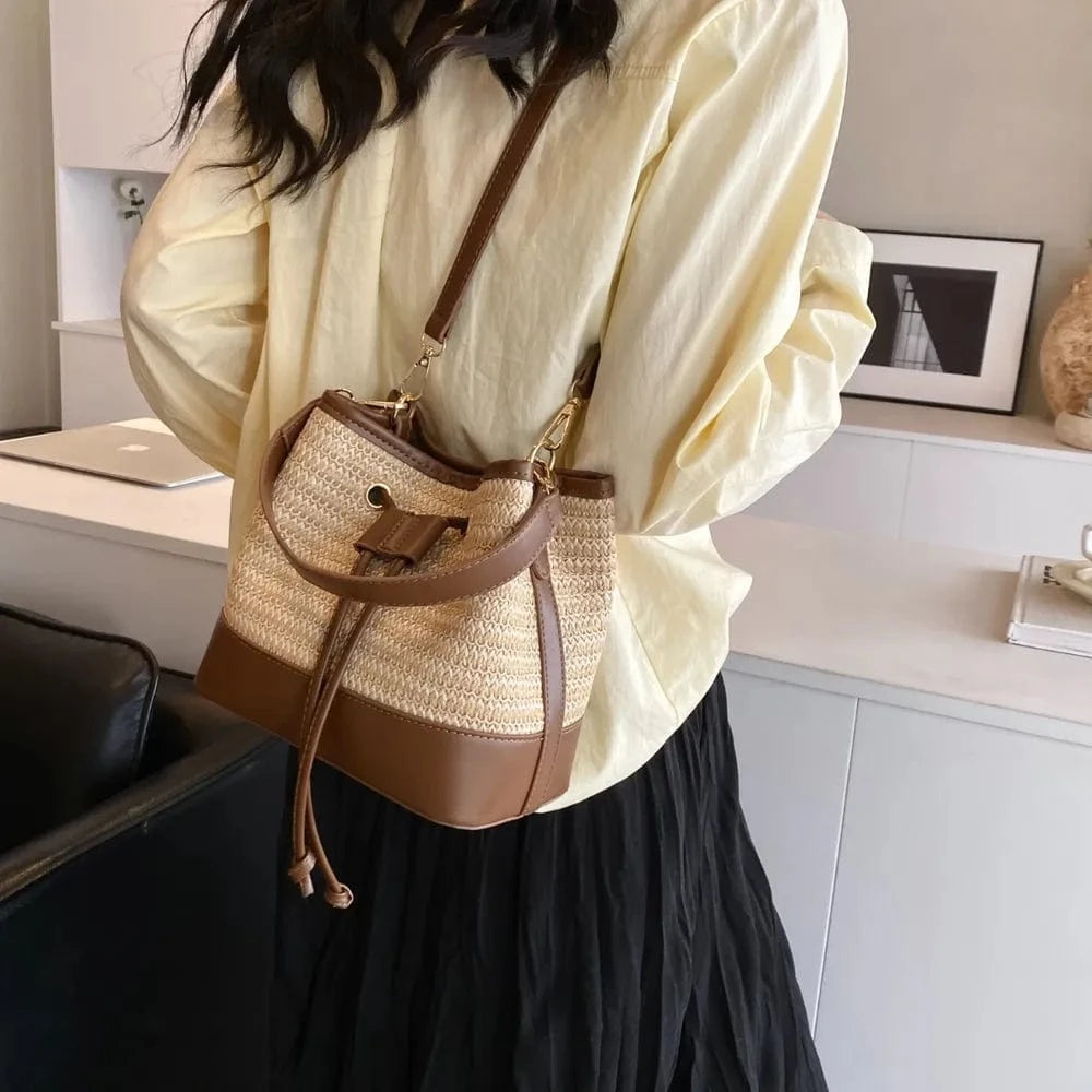 Straw Braided Shoulder Bag - Fashorio