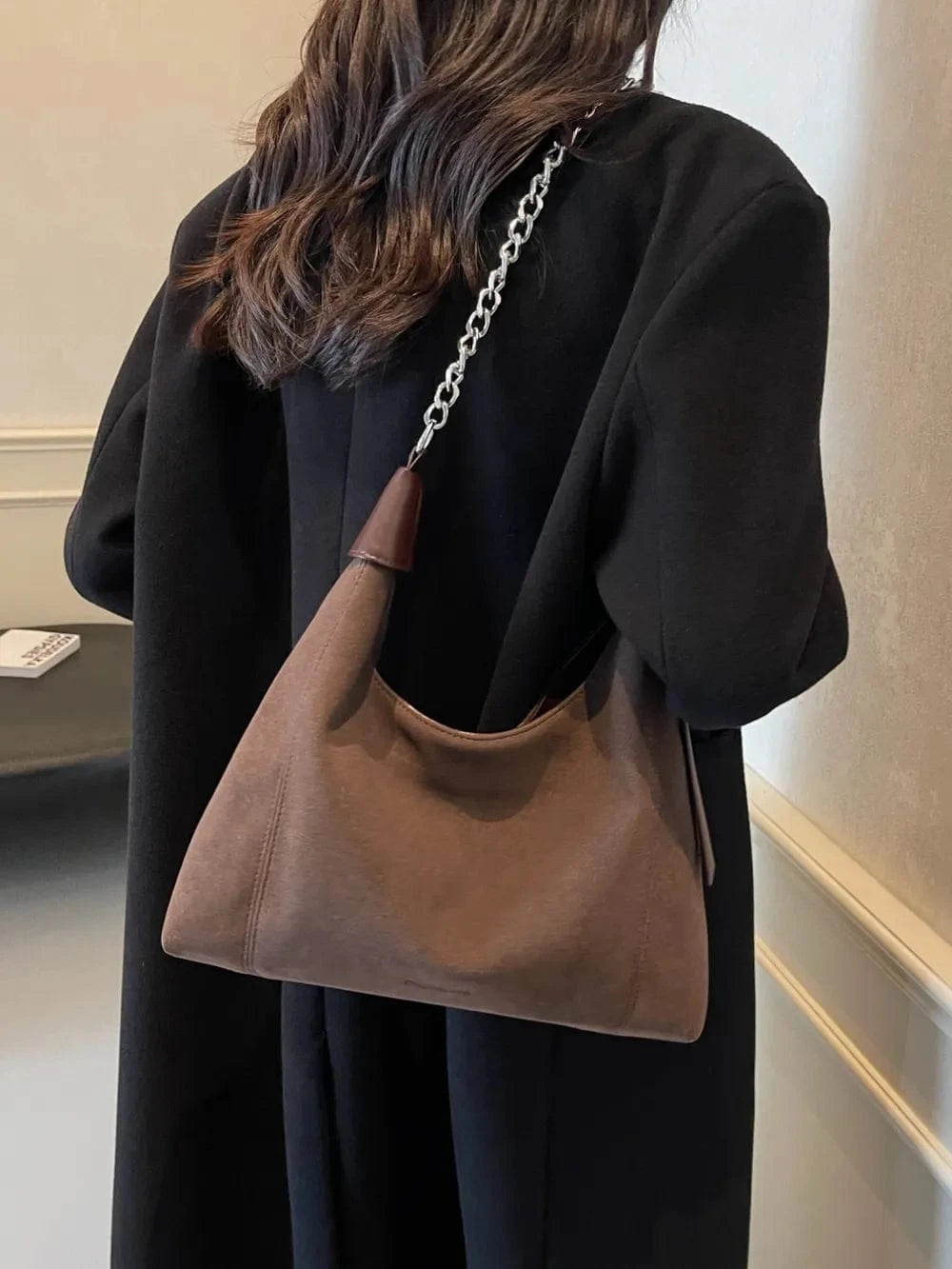 Suede Adjustable Strap Shoulder Bag - Fashorio