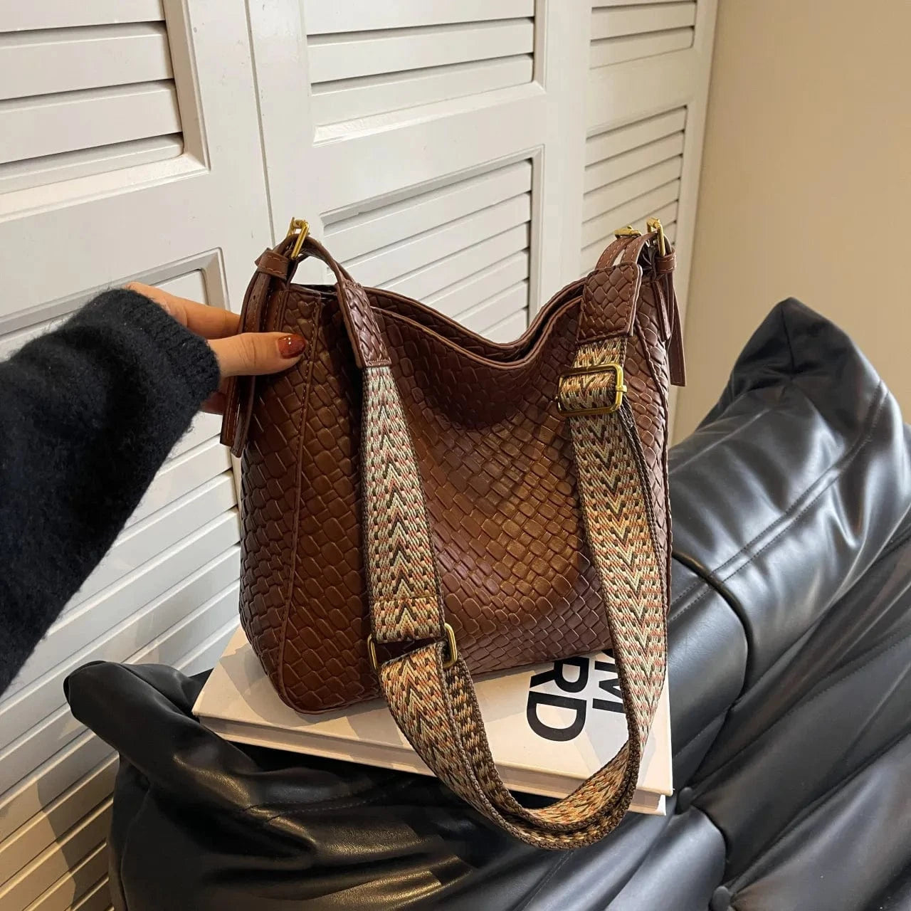 Woven Leather Shoulder Bag with Adjustable Strap - Fashorio