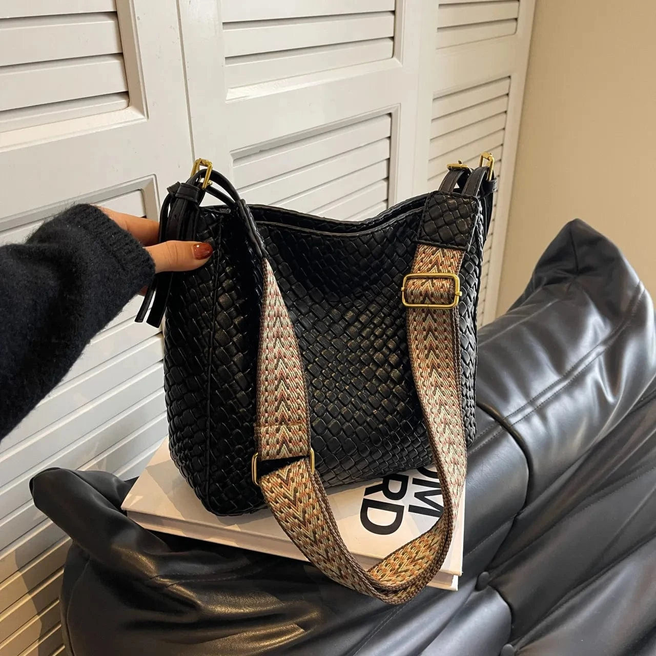 Woven Leather Shoulder Bag with Adjustable Strap - Fashorio