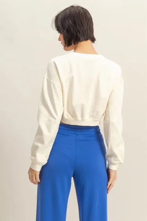 HYFVE Crew Neck Long Sleeve Crop Sweatshirt - Fashorio
