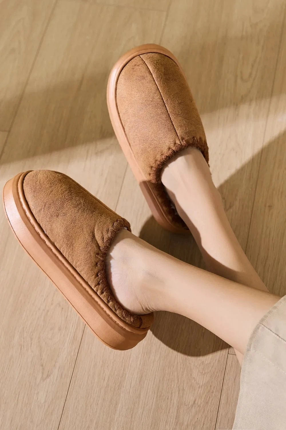 Thermal Round Toe Platform Slippers - Fashorio