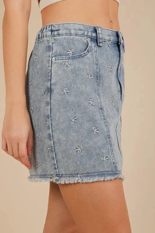 VERY J Bow Printed Casual Denim Mini Skirt - Fashorio