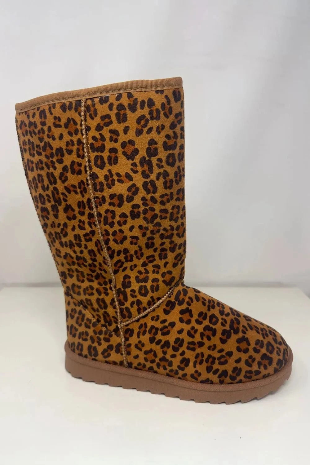WILD DIVA Leopard Suede Round Toe Boots - Fashorio