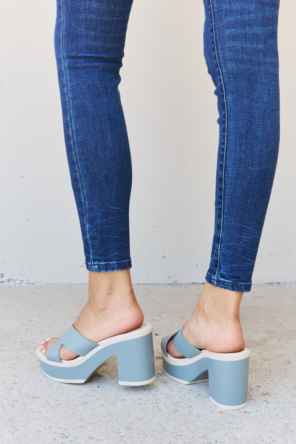 Weeboo Cherish The Moments Contrast Platform Sandals in Misty Blue - Fashorio