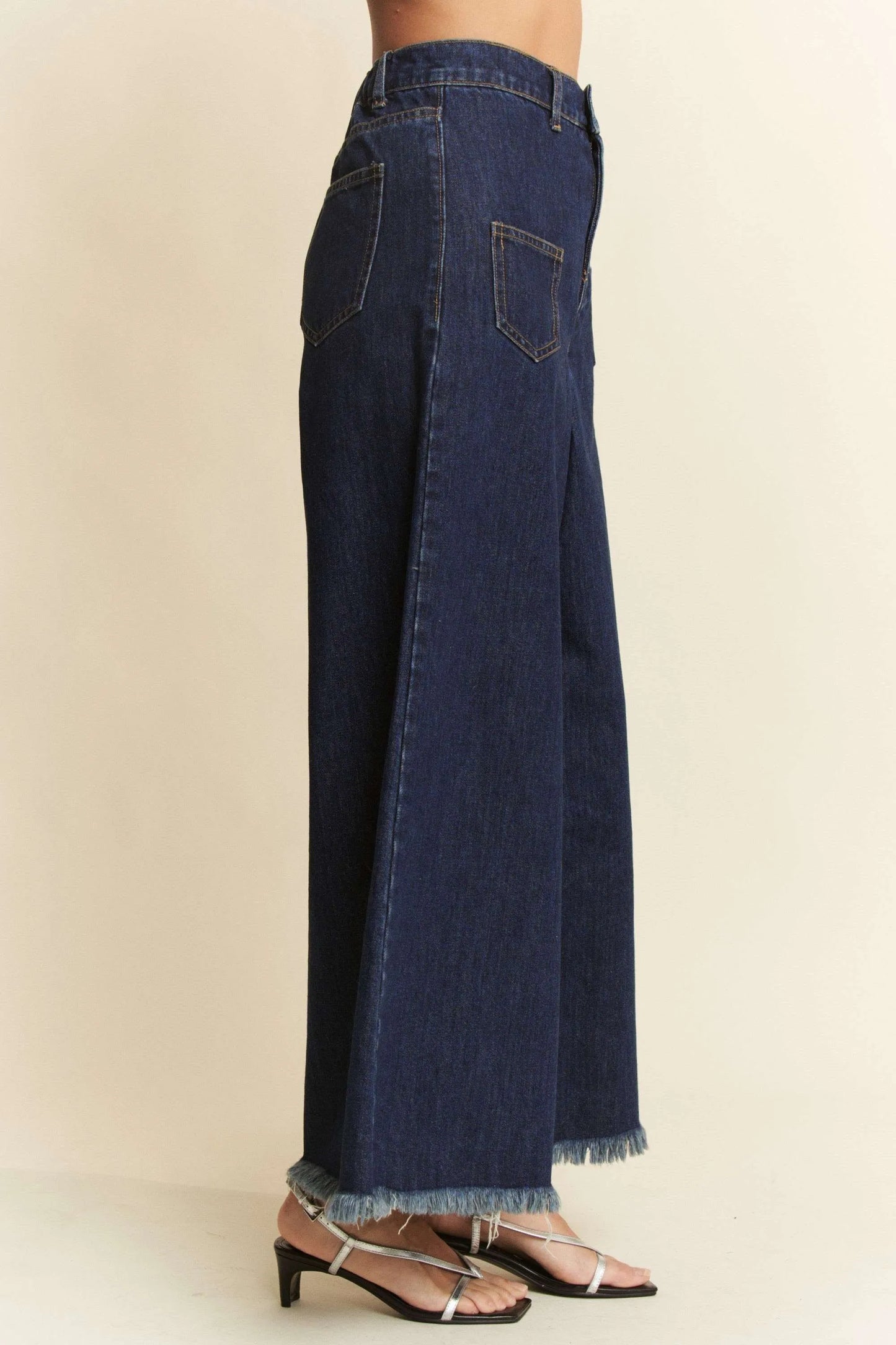 Davi & Dani Patch Pocket Wide Leg Culotte Jeans - Fashorio
