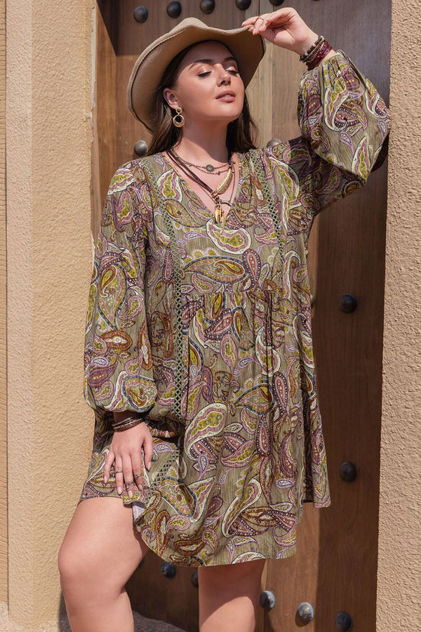 Plus-Size Printed V-Neck Midi Dress – Boho Tropical Style Camel - Fashorio