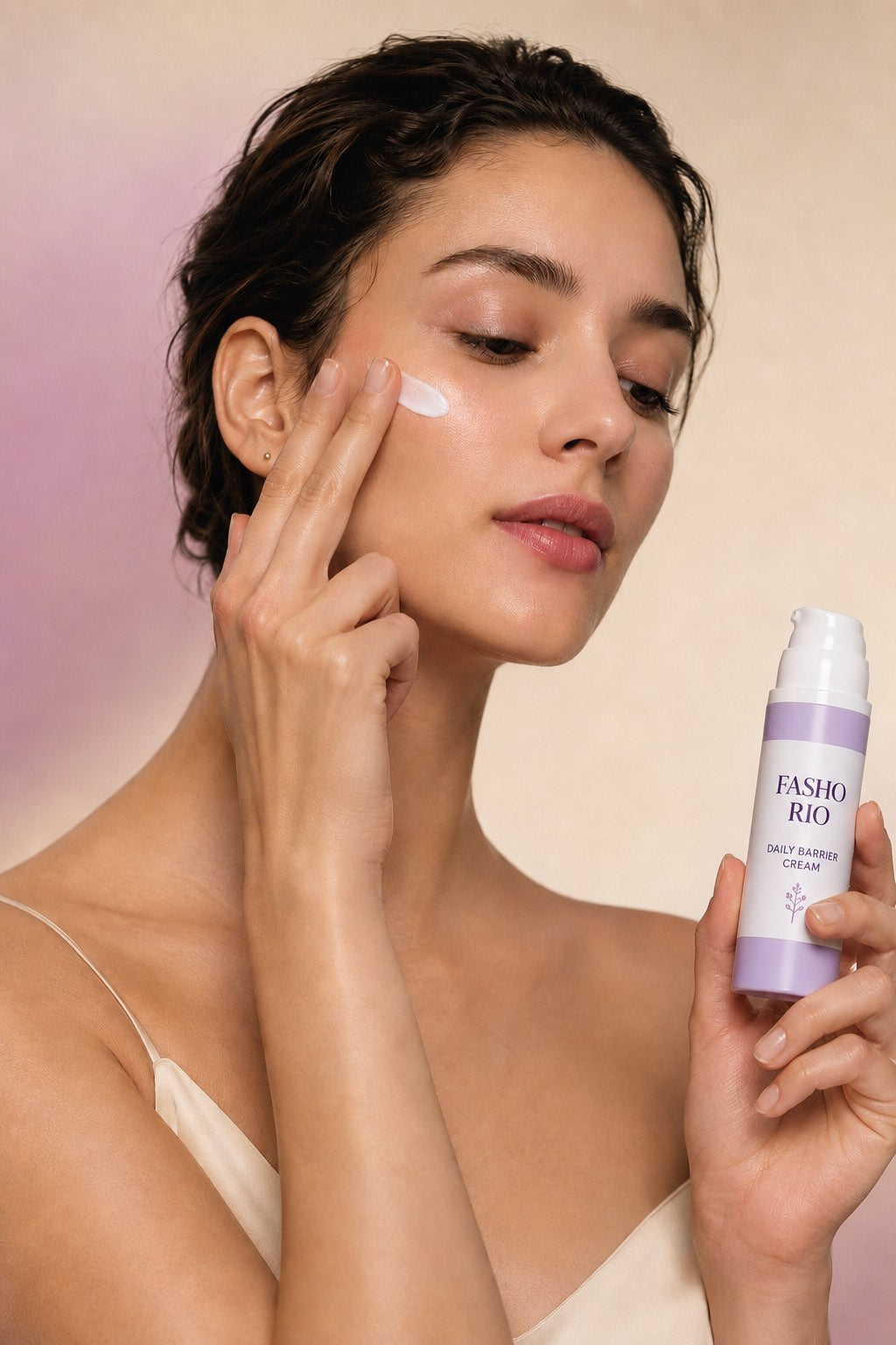 A woman applying Fashorio Beauty daily cream