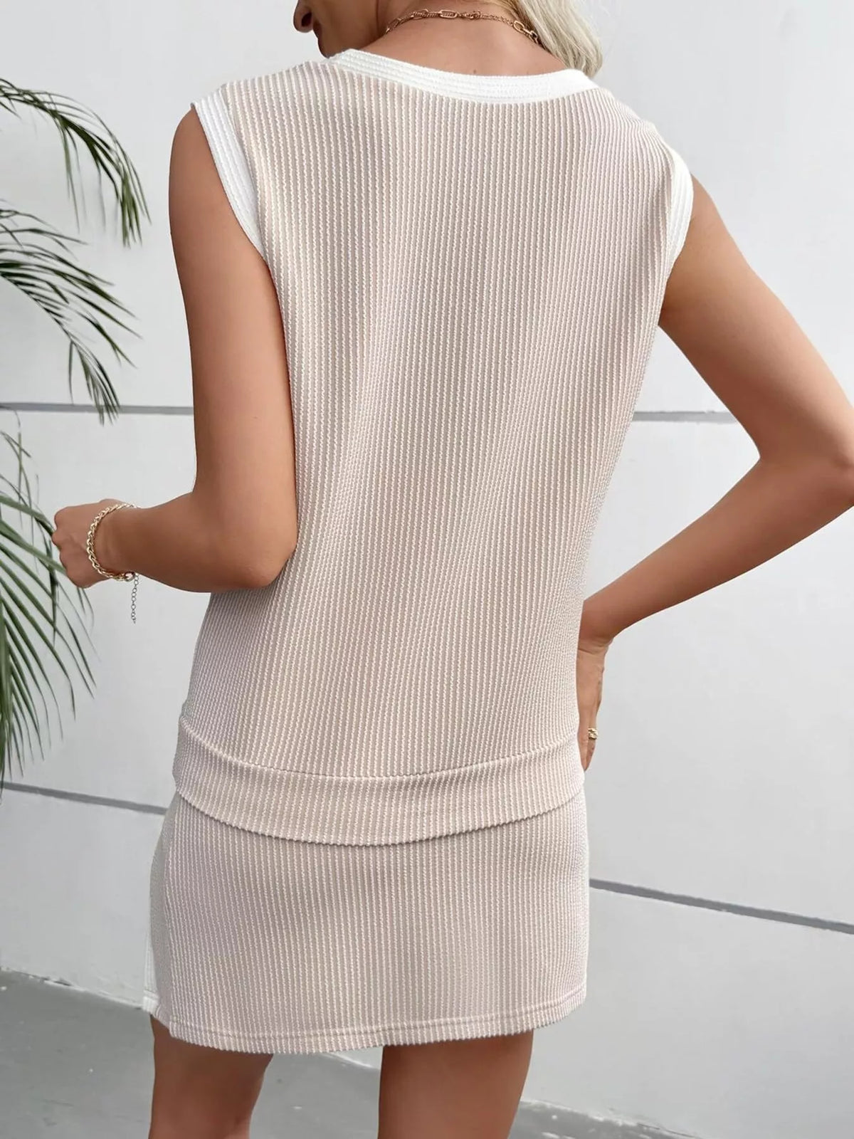 Ribbed knit set neutral color full look