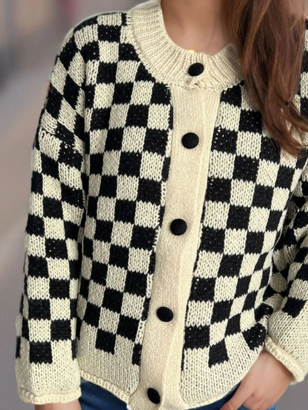 Checkered Button Up Round Neck Cardigan - Fashorio