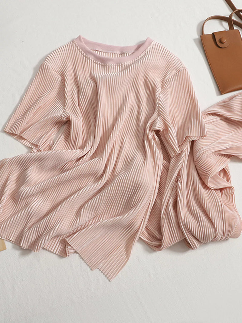 Short sleeve tee and pants set front view