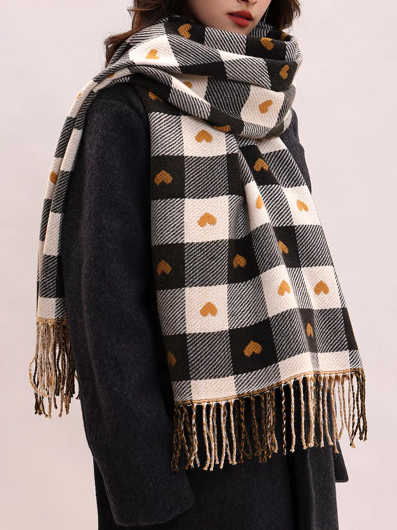 Heart plaid tassel scarf with soft fringe ends