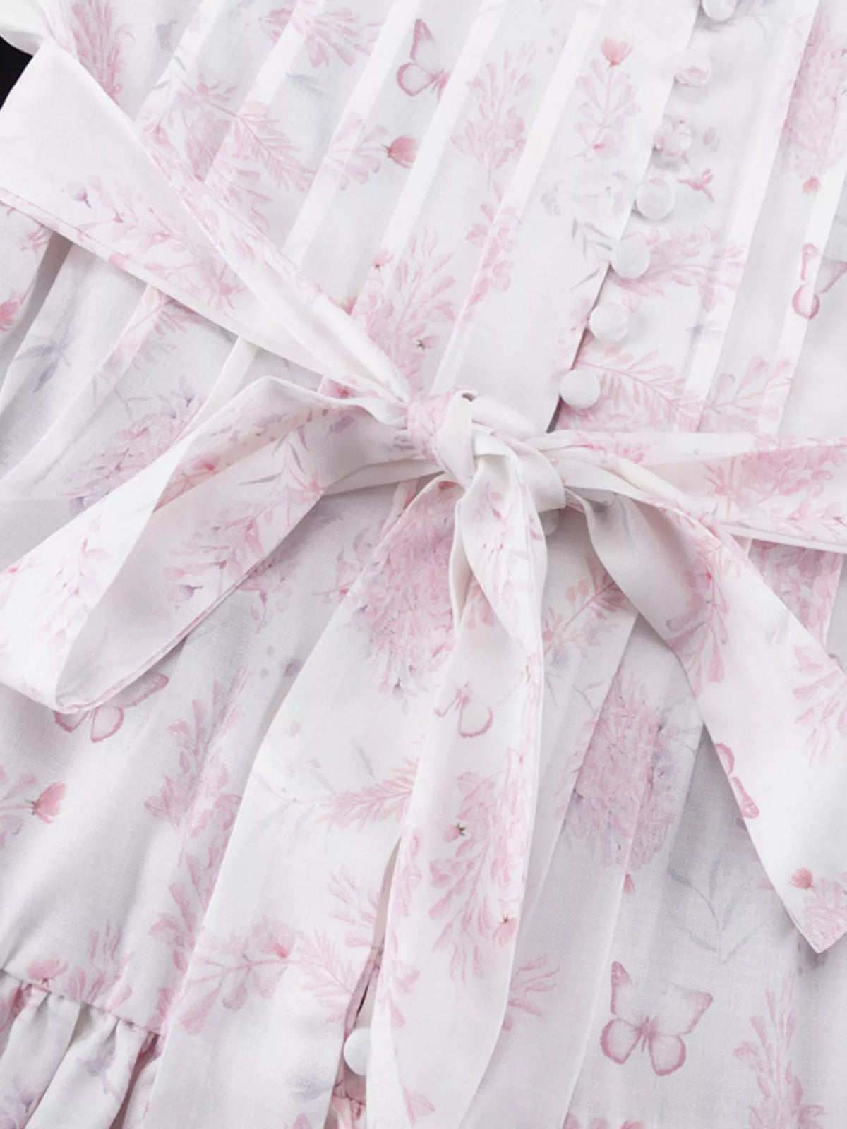 Long sleeve and cuff detail of the ruffle dress