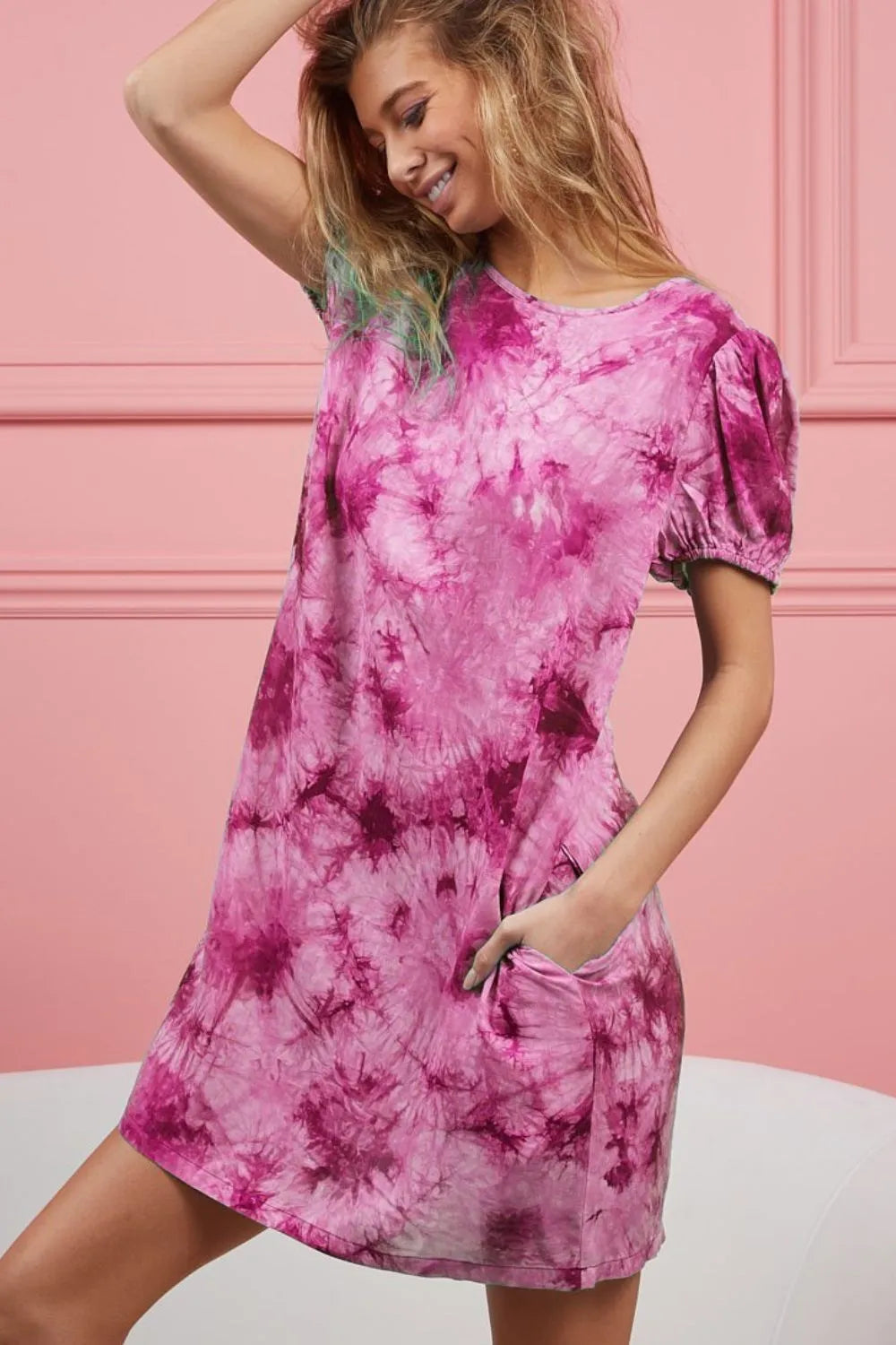 Tie Dye Puff Sleeve Dress with Pockets in Fuchsia