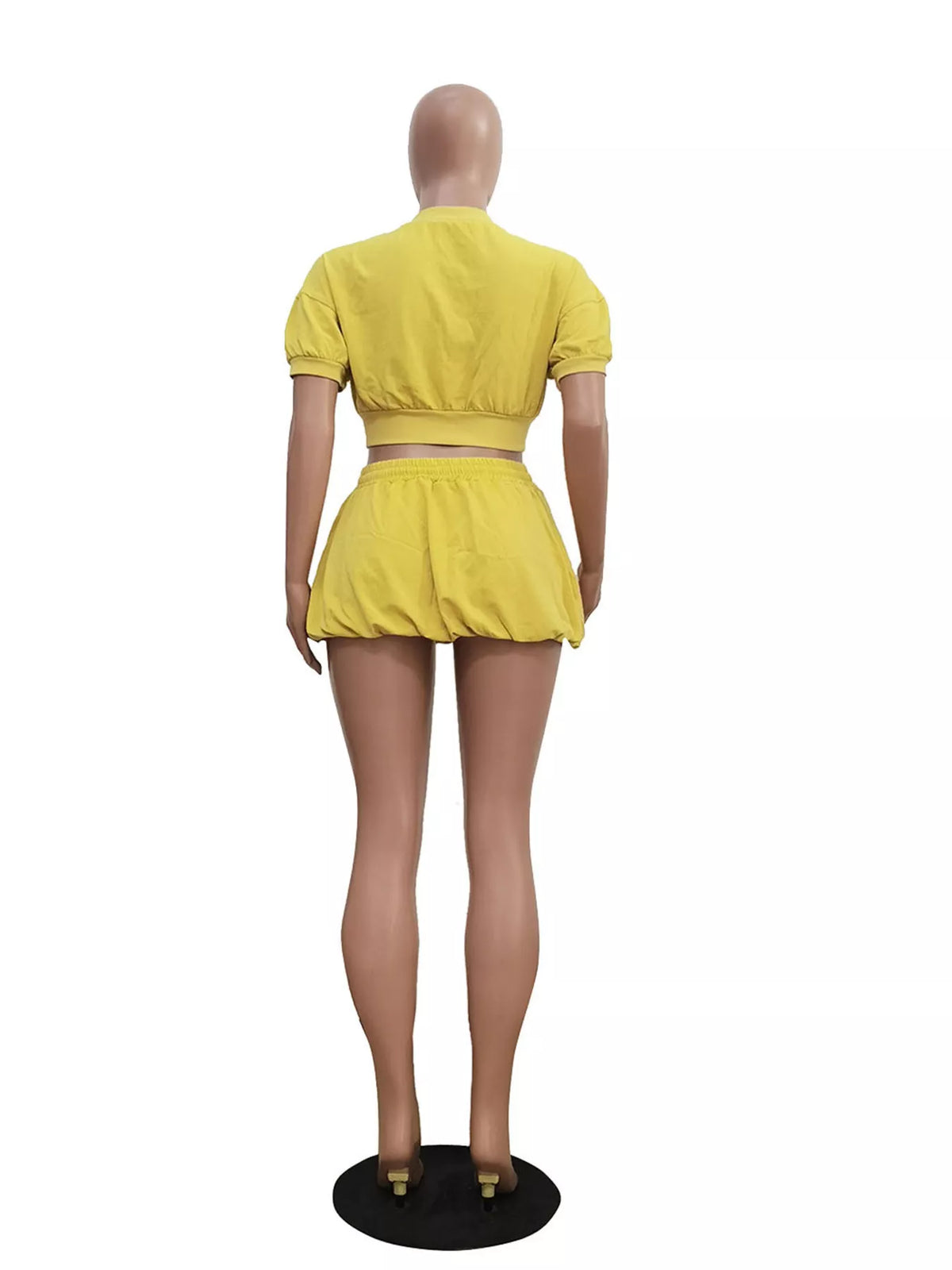 Zip up crop top and shorts complete look