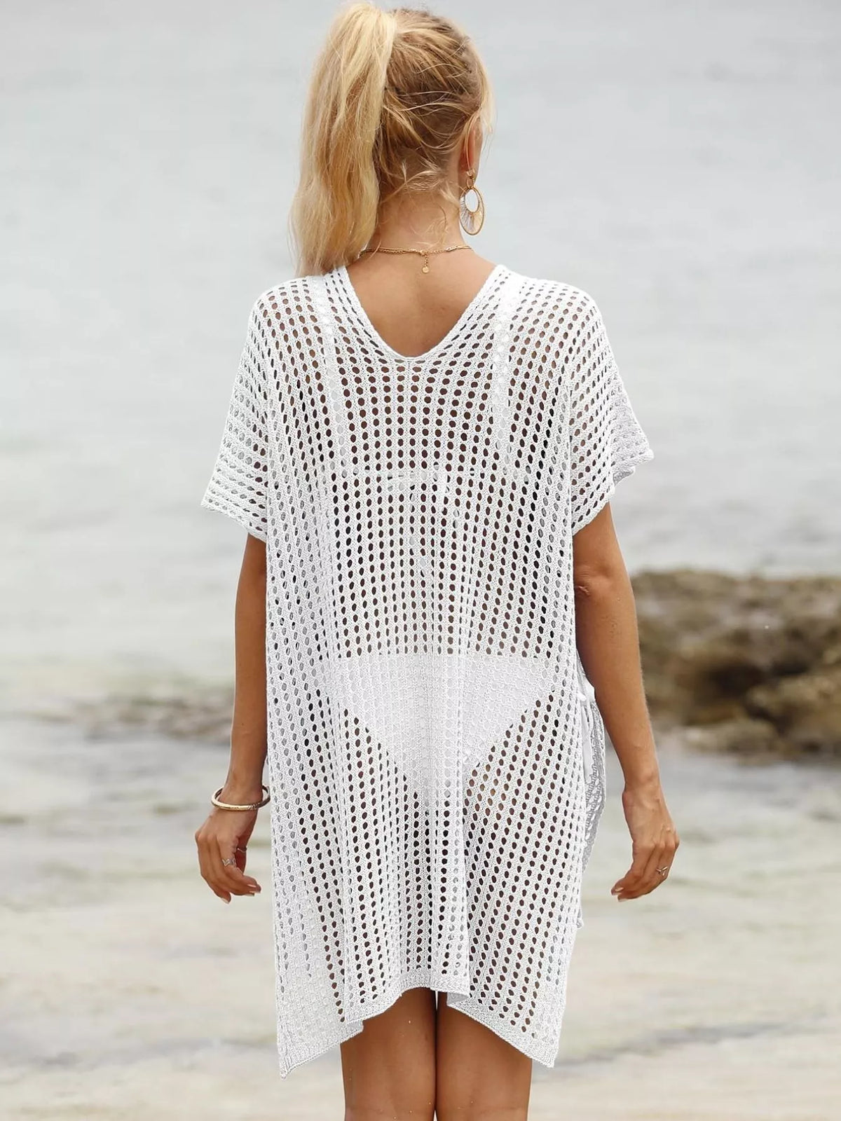 Detail of the knit hem