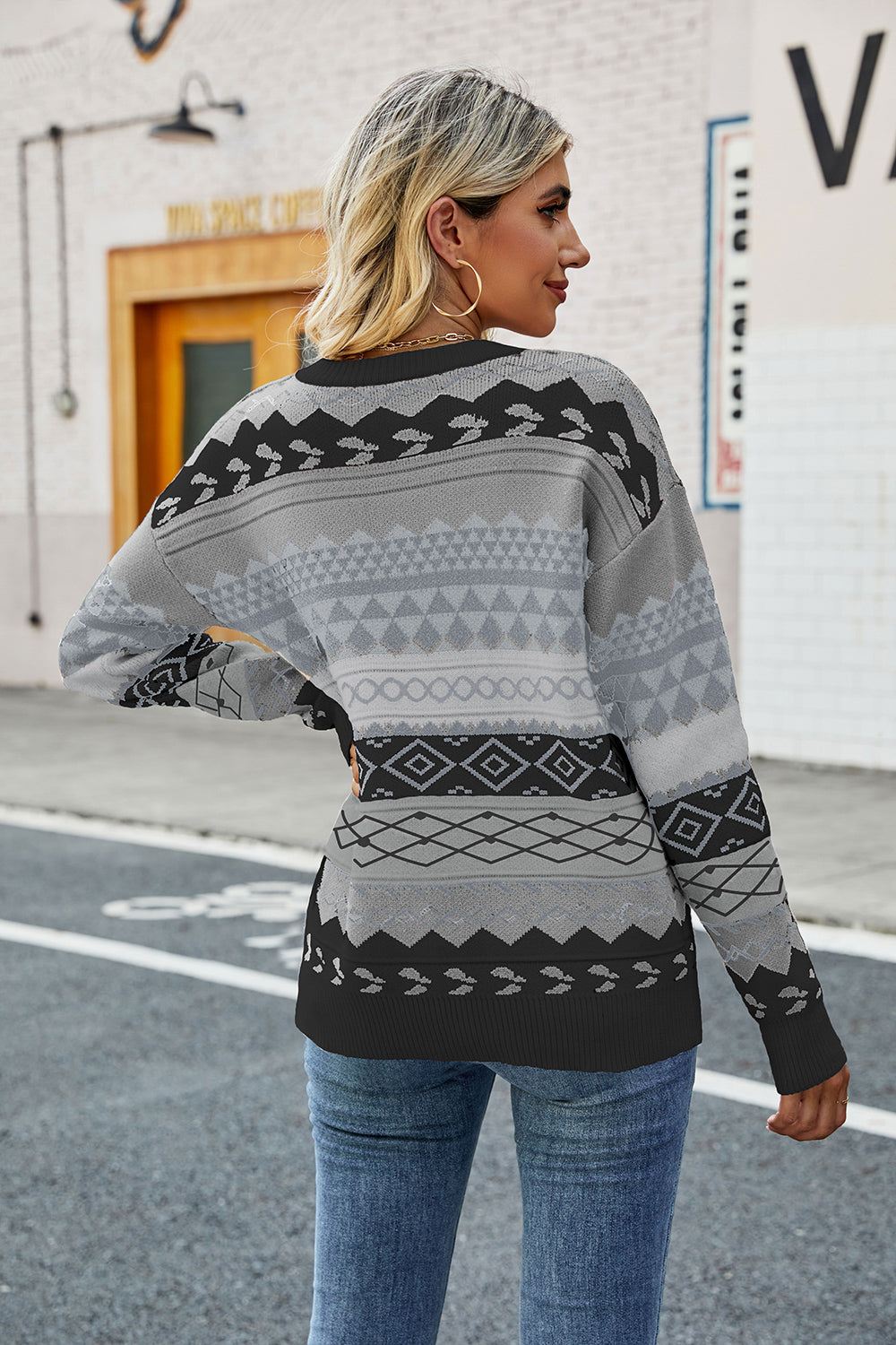 Round Neck Drop Shoulder Sweater - Fashorio