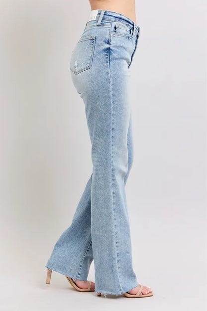 Judy Blue Full Size Mid Rise Light Wash Dad Jeans Plus Size - Fashorio