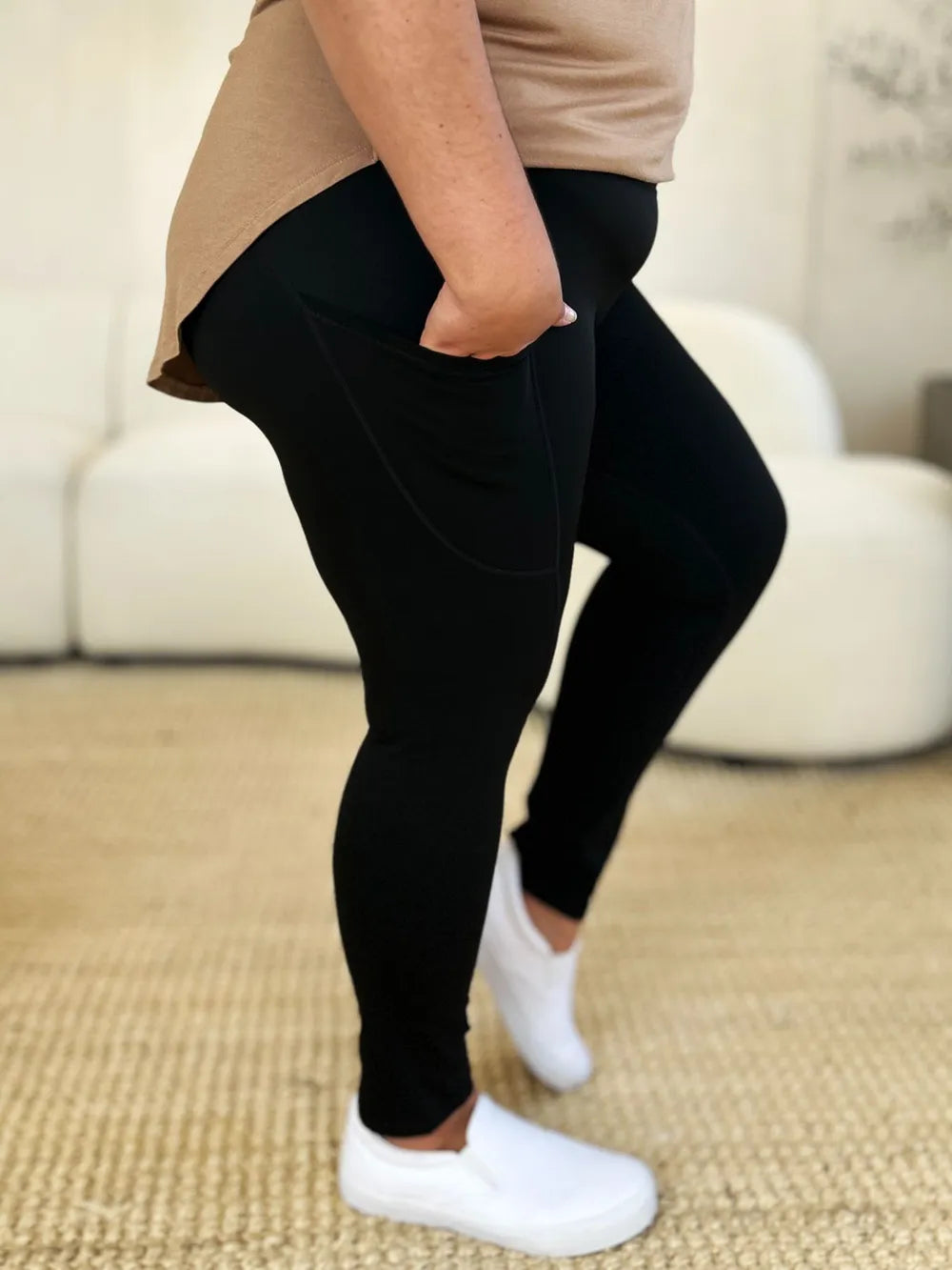 Wide waistband leggings walking view