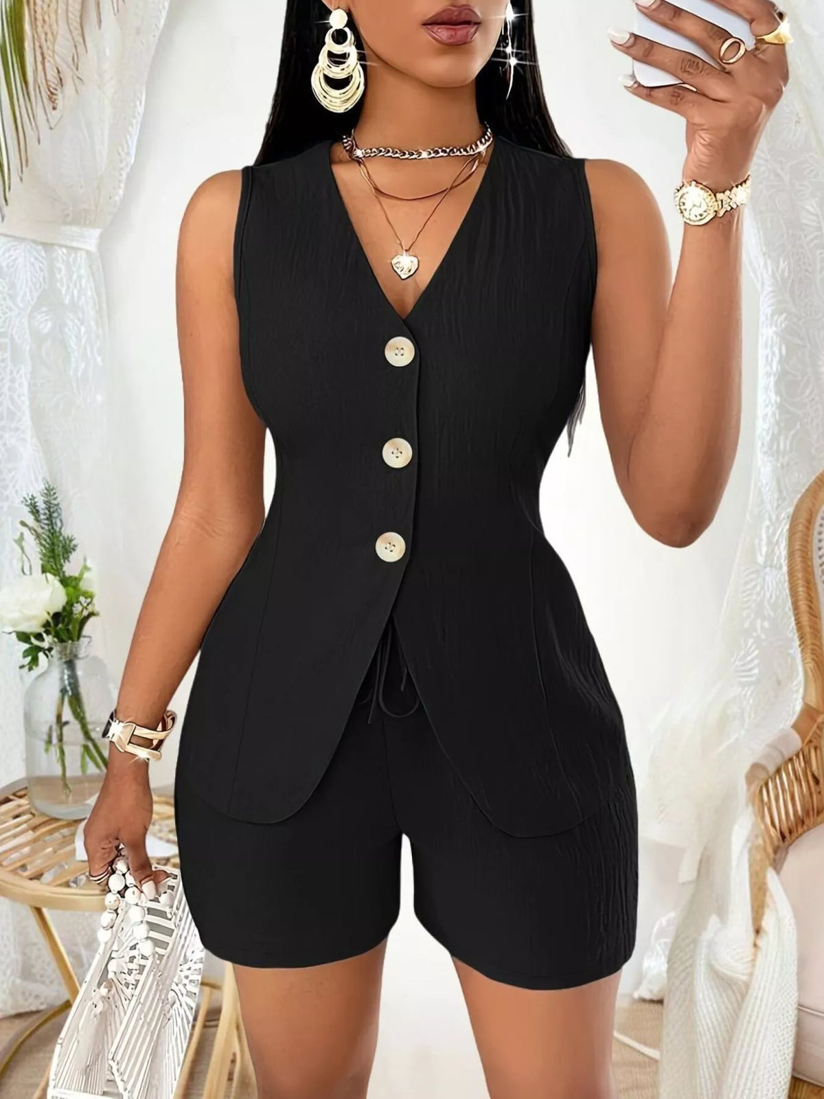 Sleeveless vest and shorts set side view