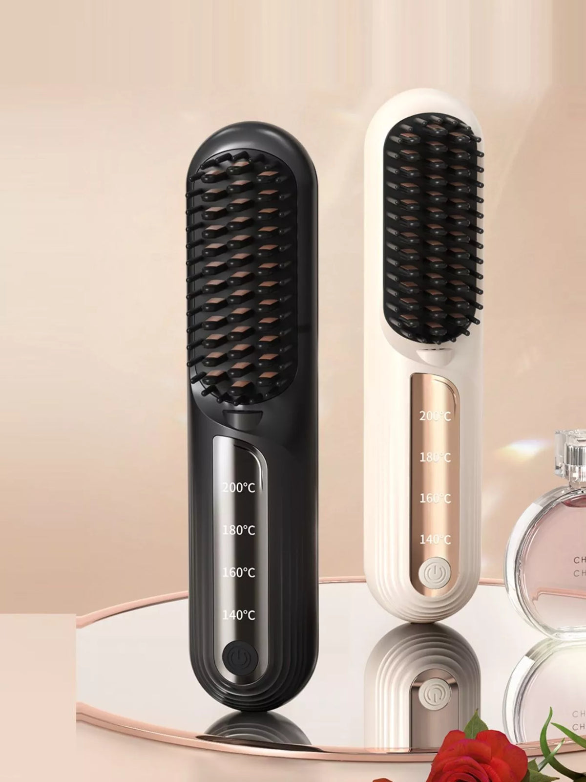 Fast heating straightening comb in off white