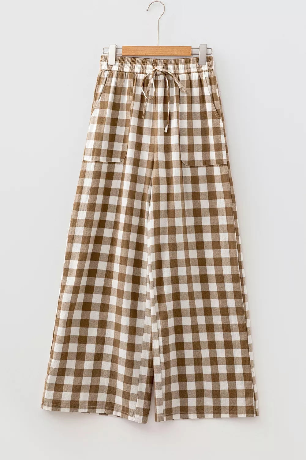 Detail of the gingham plaid cotton weave