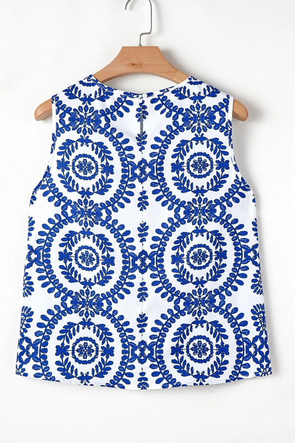 Printed Crew Neck Sleeveless Top, view 10