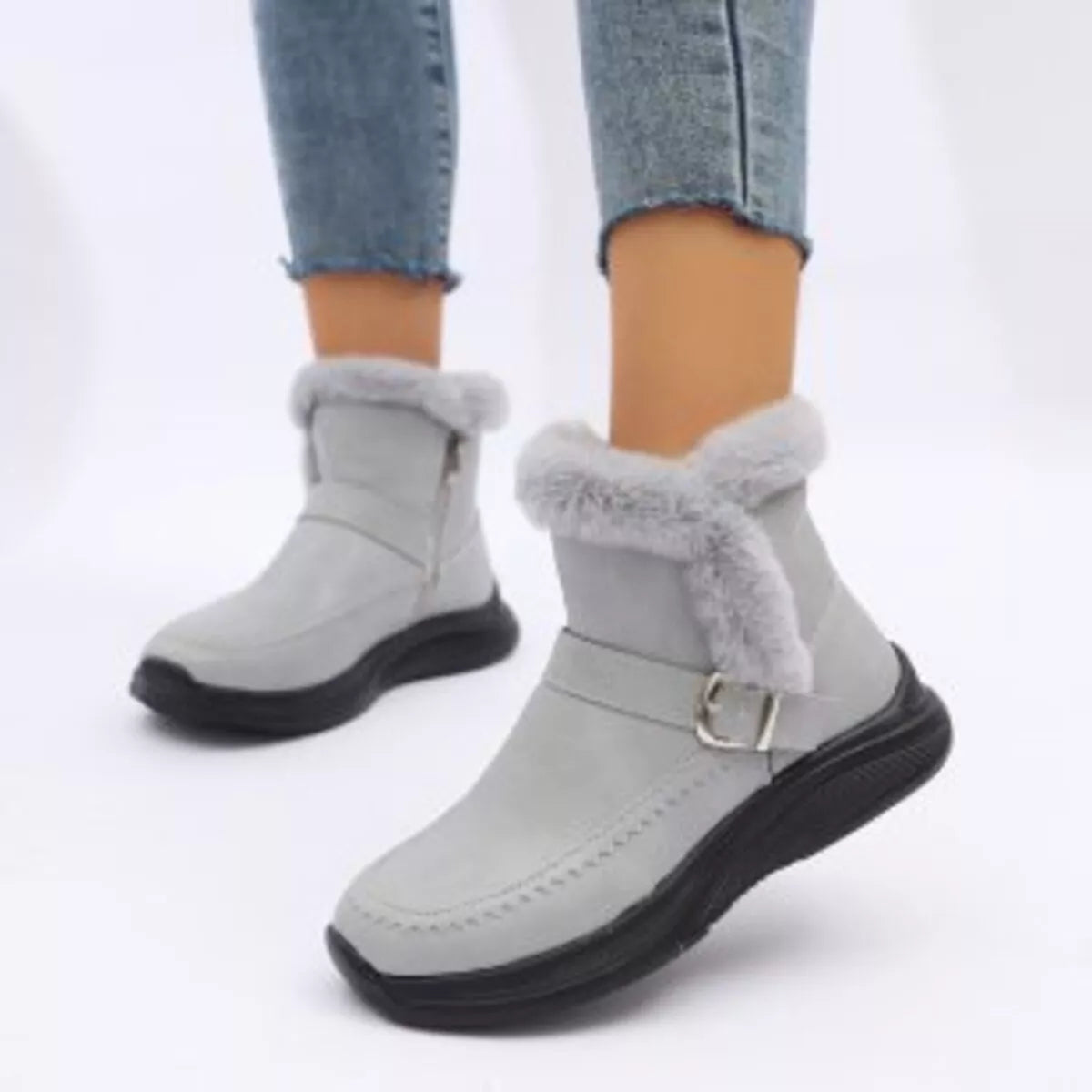 Faux fur buckle ankle boots shaft detail