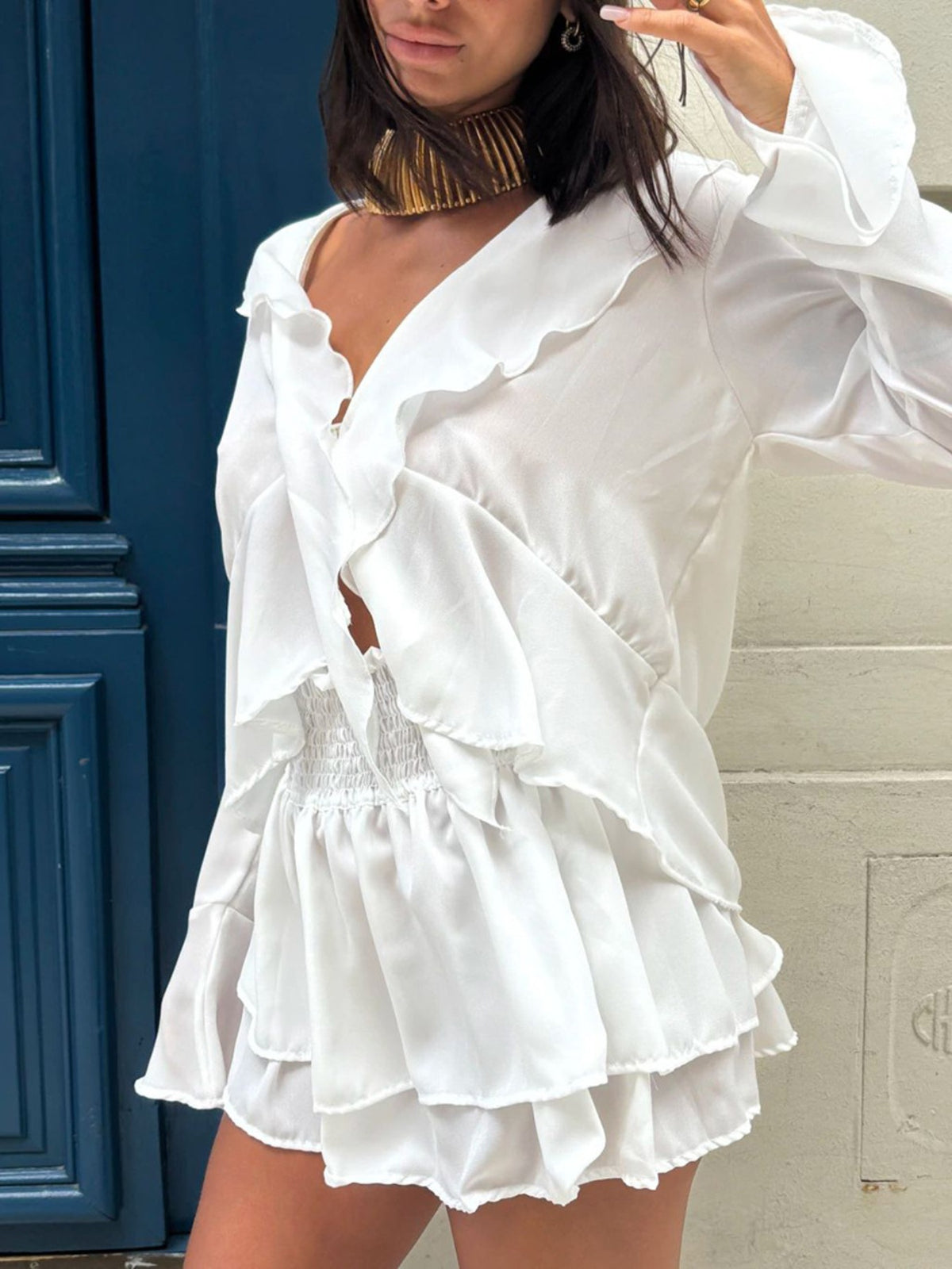 Tie waist skirt detail
