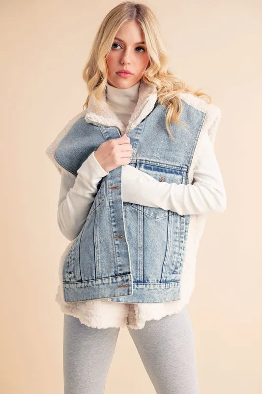 Aemi + Co Fake Two Pieces Denim Patch Sherpa Vest Coat - Fashorio