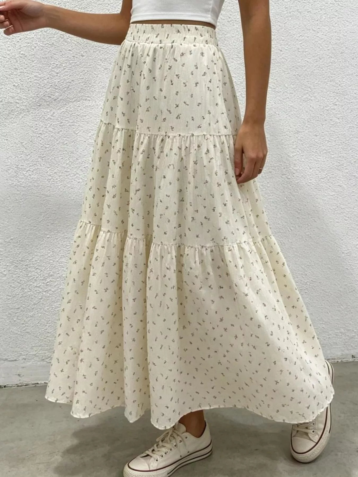 Tiered detail of floral maxi skirt