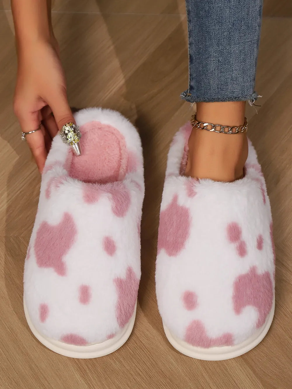 Animal Print Faux Fur Slippers Blush Pink - Fashorio