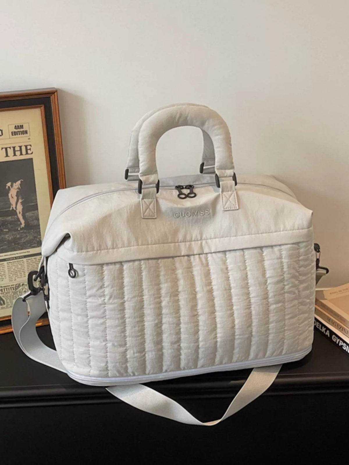 Nylon duffel interior main compartment