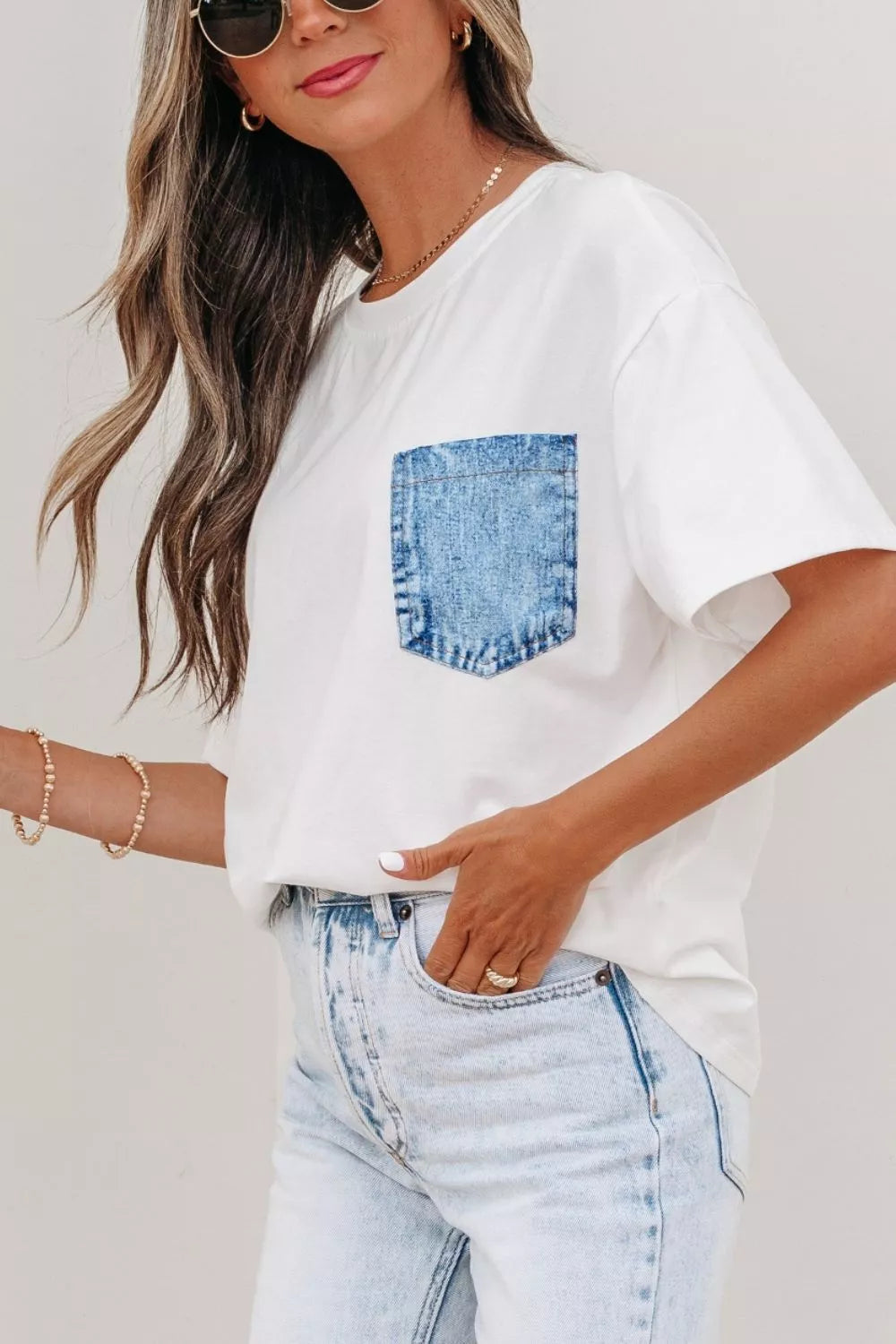 White color block short sleeve top with chest pocket fabric detail