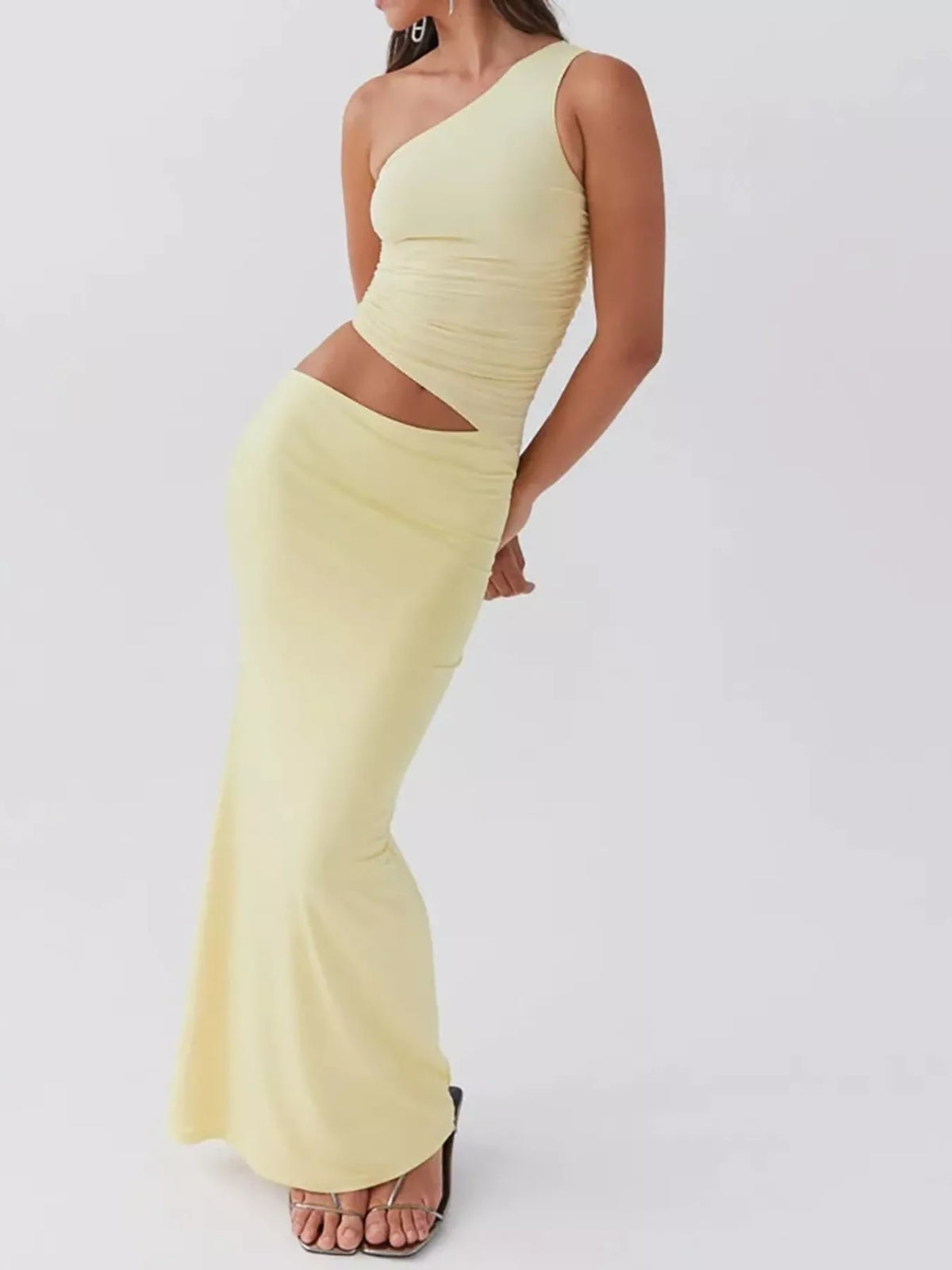 Ruched maxi skirt slit detail