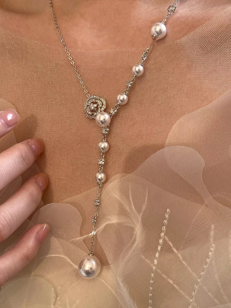 Pearl flower Y drop necklace front view