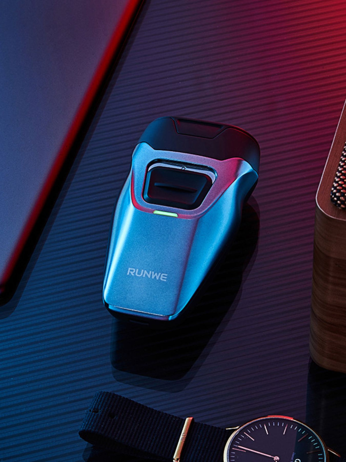 Blue portable electric shaver main view