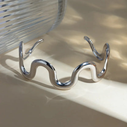 Stainless Steel Wave Shape Bracelet Silver One Size - Fashorio