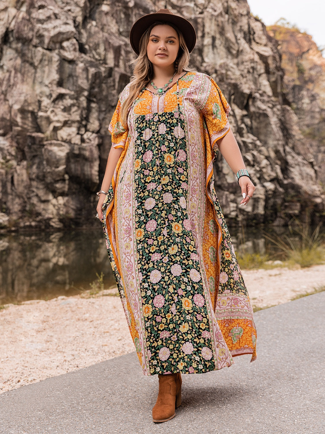 Plus Size Tie Neck Maxi Dress - Fashorio